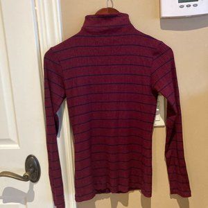Amour Vert NWT - Ribbed Plum Turtleneck Sz S